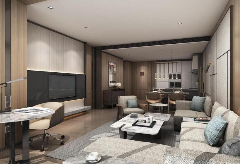 Executive Suite, Shenyang Marriott