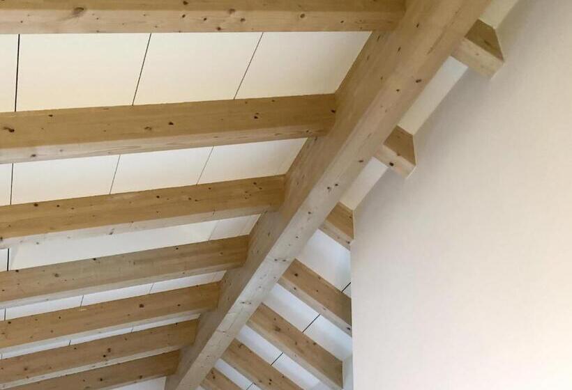 דירת פנטהאוז 1 חדרי שינה, Residence Aurora