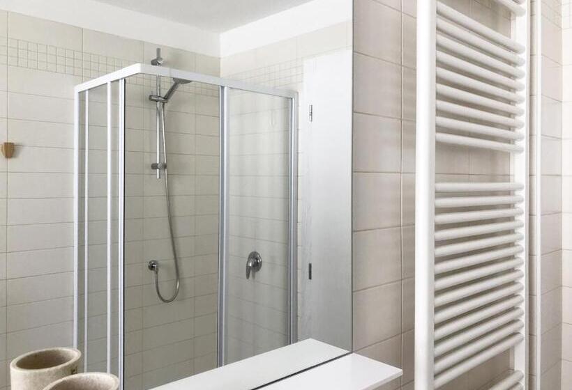 Апартаменты 1 Спальня с Видом, Residence Aurora