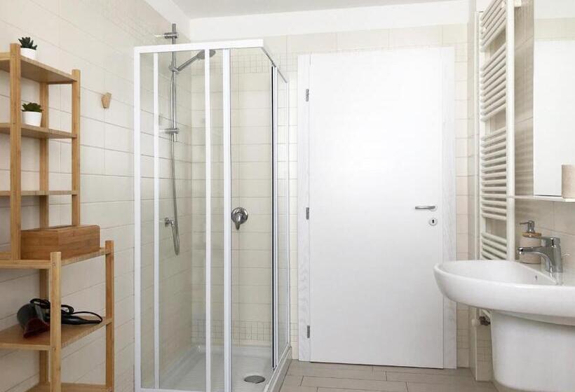 דירת חדר עם טרסה, Residence Aurora