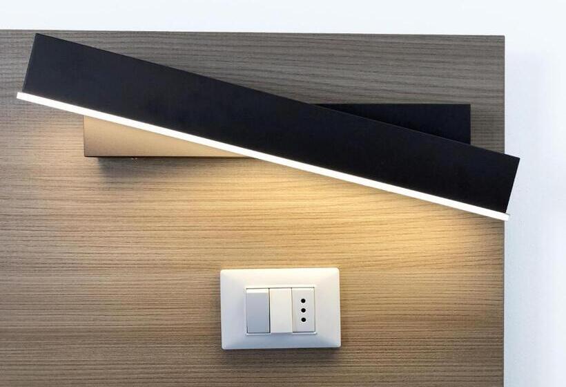 דירה בת חדר שינה 1 עם מרפסת, Residence Aurora