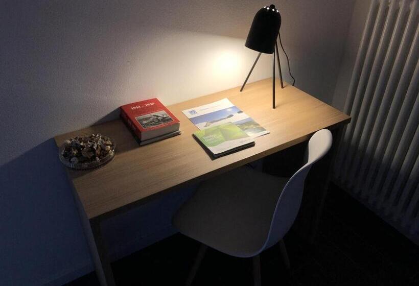 דירת פנטהאוז 1 חדרי שינה, Residence Aurora