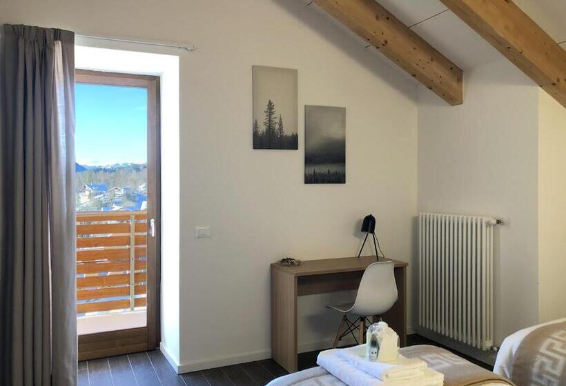 דירת פנטהאוז 1 חדרי שינה, Residence Aurora