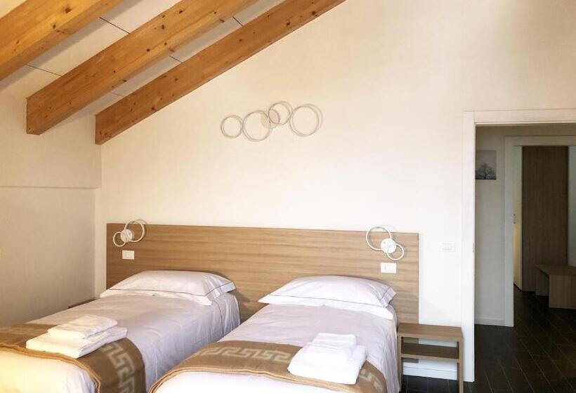 דירת פנטהאוז 1 חדרי שינה, Residence Aurora