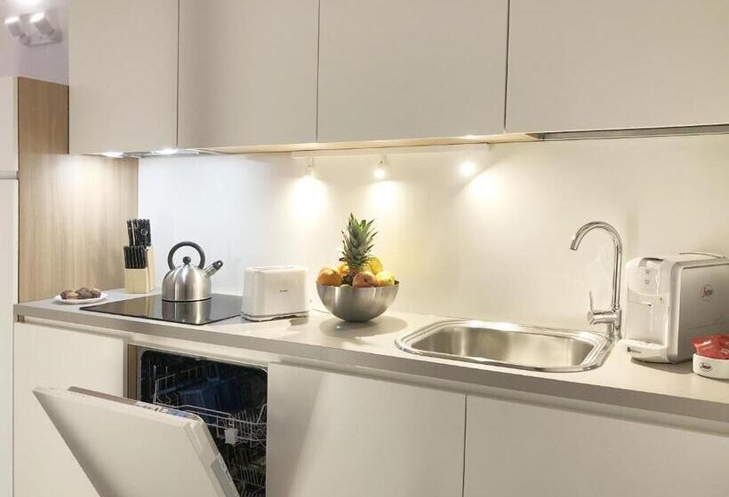 דירת פנטהאוז 1 חדרי שינה, Residence Aurora