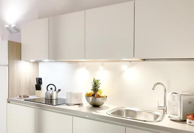 דירת פנטהאוז 1 חדרי שינה, Residence Aurora