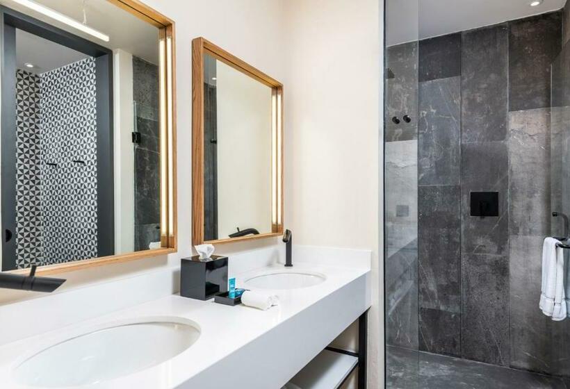 اتاق استاندارد با 2 تخت دوبل, Aloft Tulum