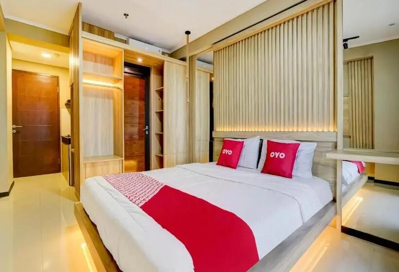 デラックスルーム, Collection O 90205 Queen Rent Apartment Gateway Pasteur