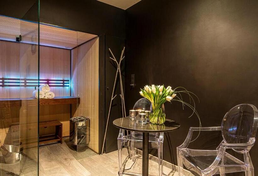 디럭스 스위트, Maison Noppius