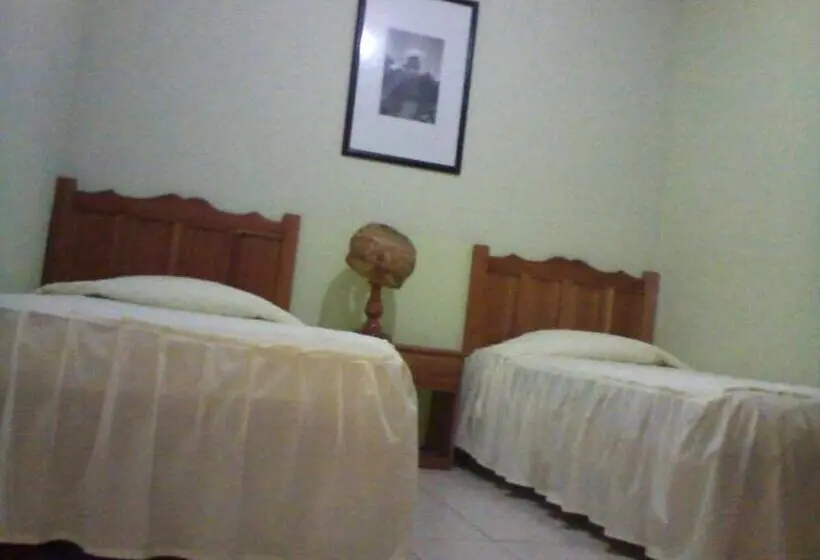 اتاق استاندارد, Nakum