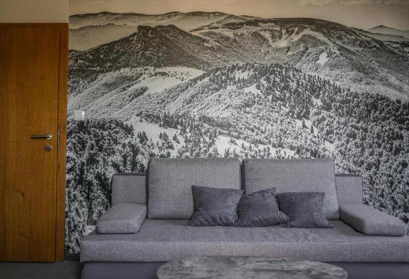 家庭间, Apartmány Golf&ski