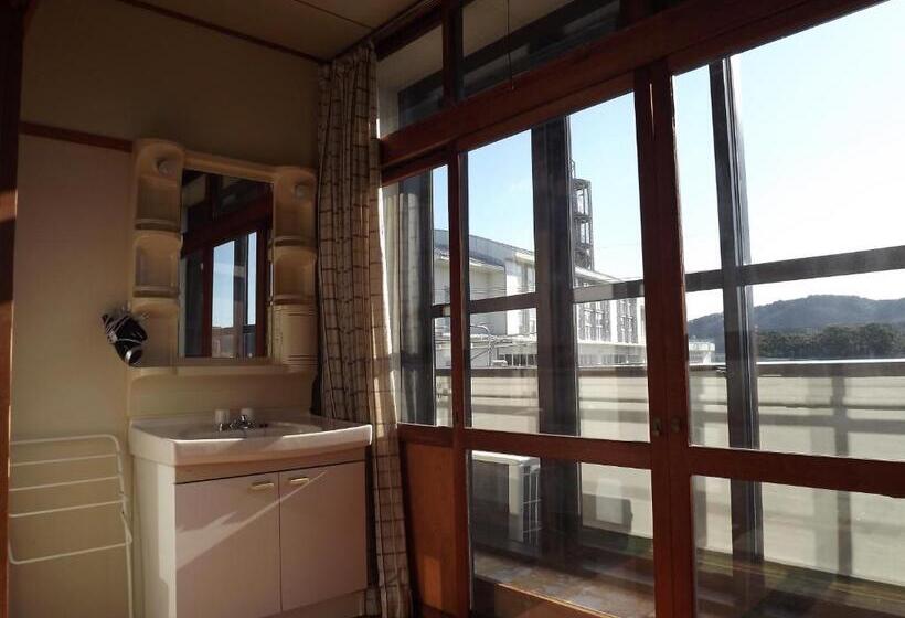 Четырехместный Номер Стандарт, Poka Poka Village