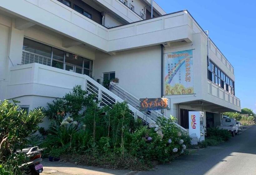 Четырехместный Номер Стандарт, Poka Poka Village