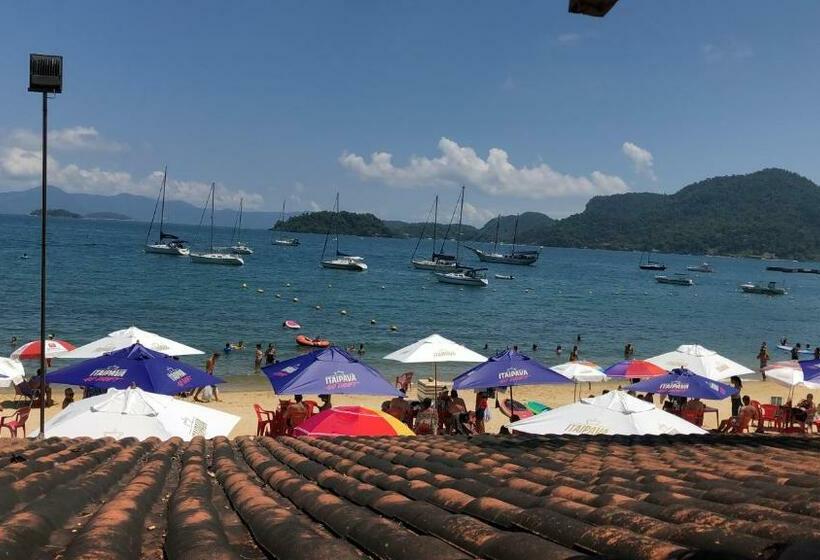 Quarto Quádruplo Estandar, Pousada Comando Geral