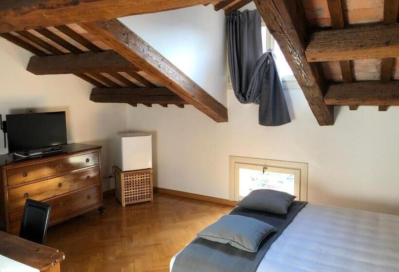 Standard room with outdoor bath, Residenza Privata Pedrotti