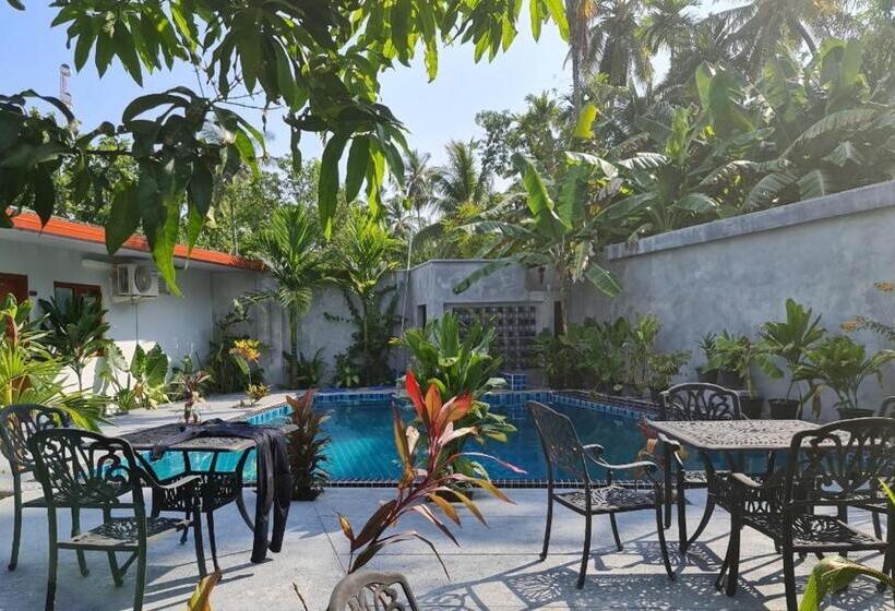 اتاق لوکس, Tiger Shark Residence & Dive