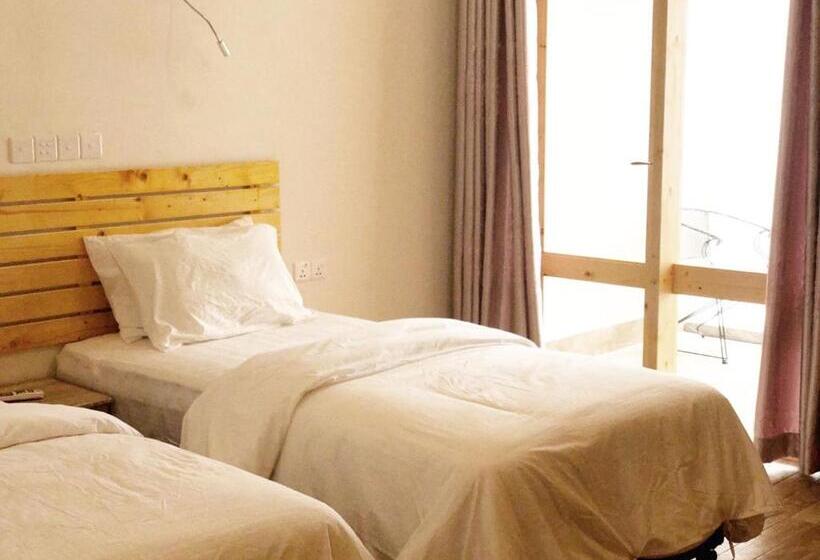 اتاق لوکس, Tiger Shark Residence & Dive