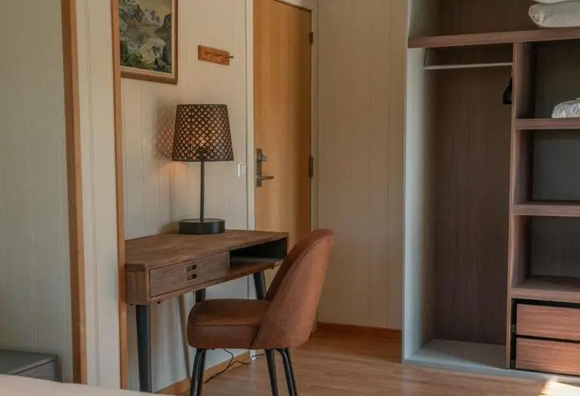 マウンテンビュースタンダードルーム, Pollfoss Hotell