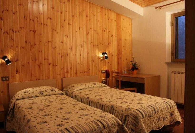 套房, Albergo Ristorante Montecucco Da Tobia