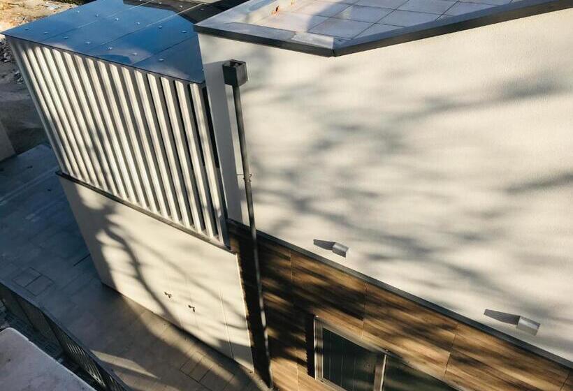 小型套房, Paris Resort