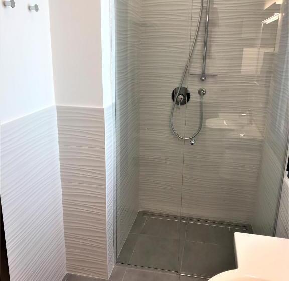 小型套房, Paris Resort