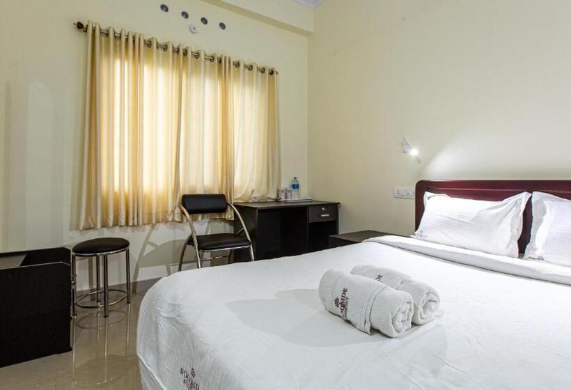 اتاق لوکس, Woodside Residency