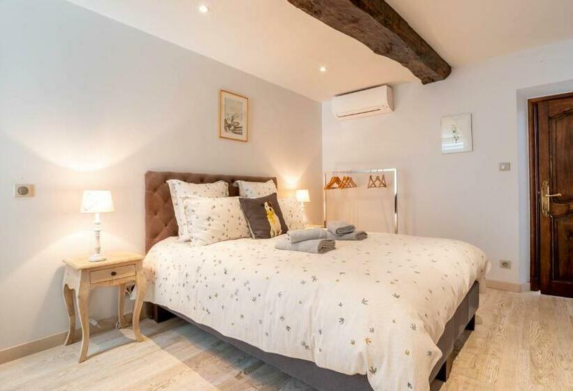 1 Bedroom Penthouse Apartment, La Maison De Maurice