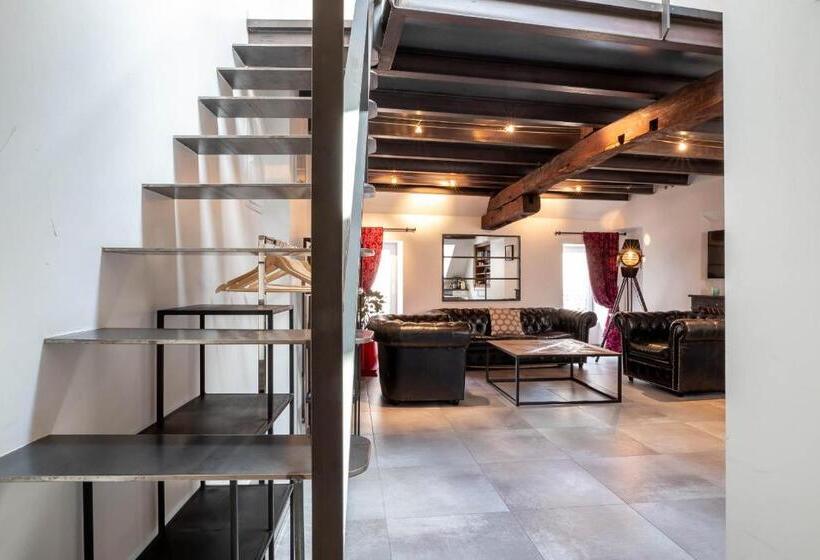 آپارتمان دوبلکس 1 خوابه, La Maison De Maurice