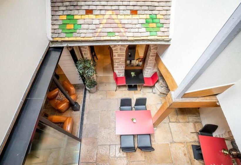 1 Bedroom Penthouse Apartment, La Maison De Maurice