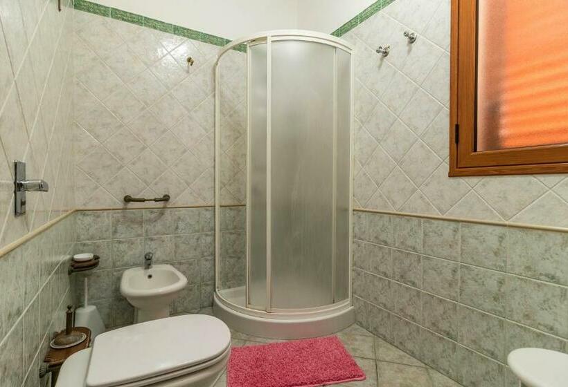 低层单卧公寓, Le Villette Di Villa Aurora