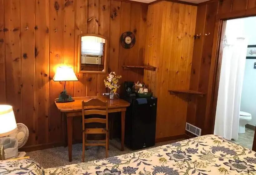 スタンダードルーム, Cedar Ridge Cabins