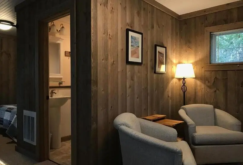 デラックスルーム, Cedar Ridge Cabins