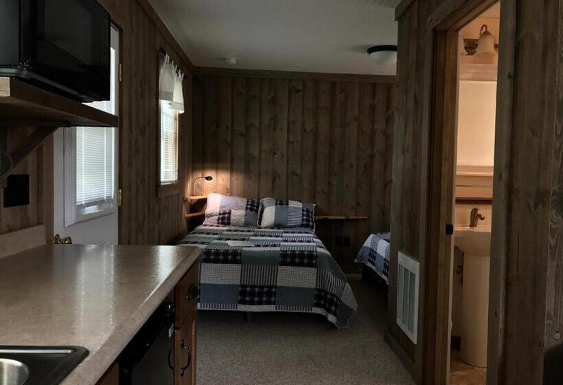 Номер Deluxe, Cedar Ridge Cabins