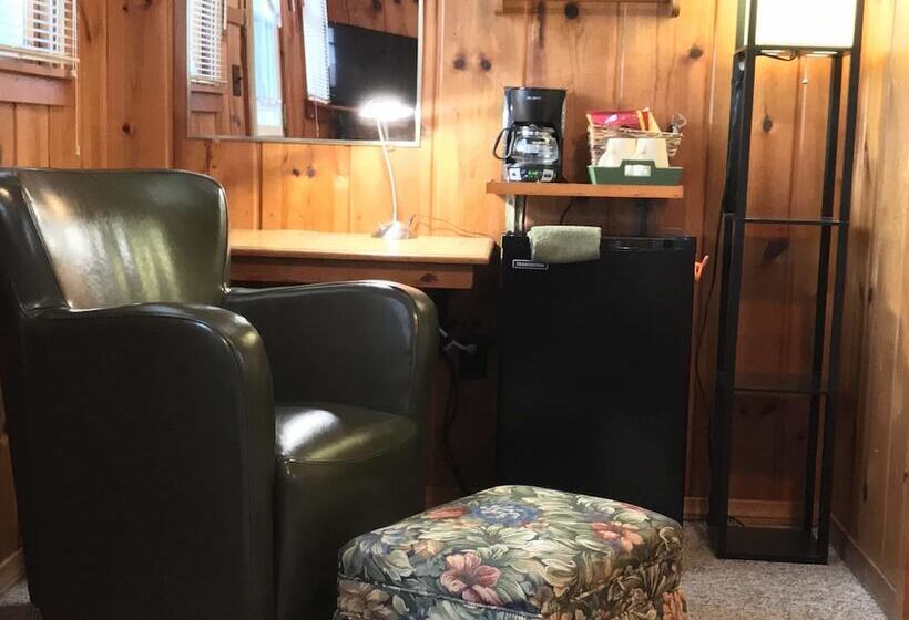 Номер Стандарт, Cedar Ridge Cabins