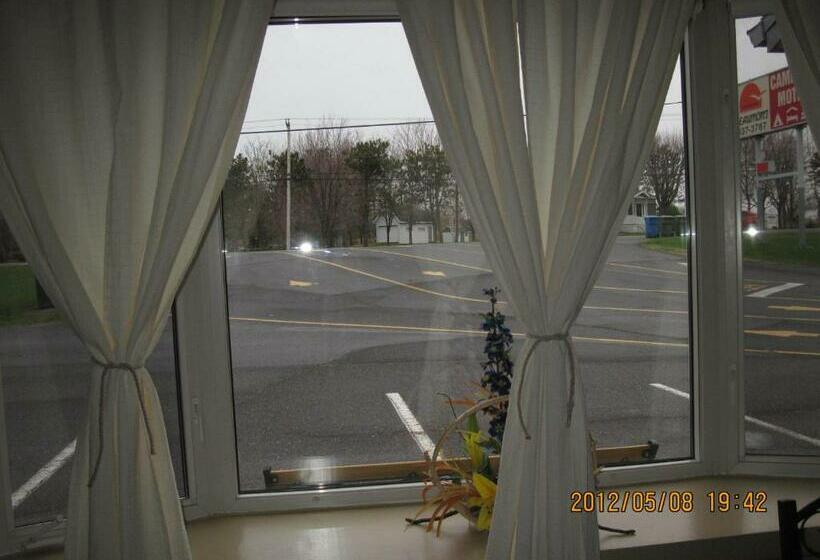 غرفة قياسية, Motel Parc Beaumont Inc