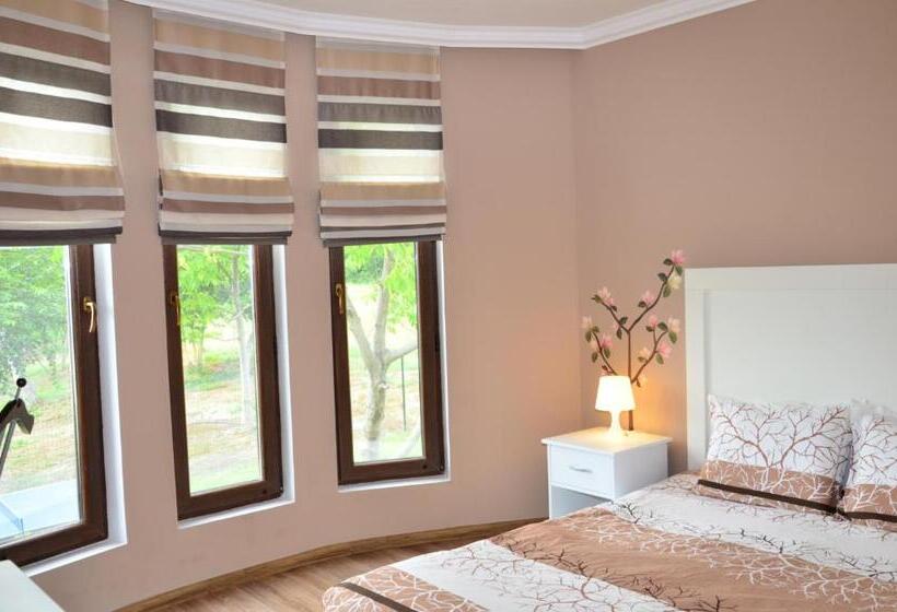 家庭间, Guesthouse Green Fields