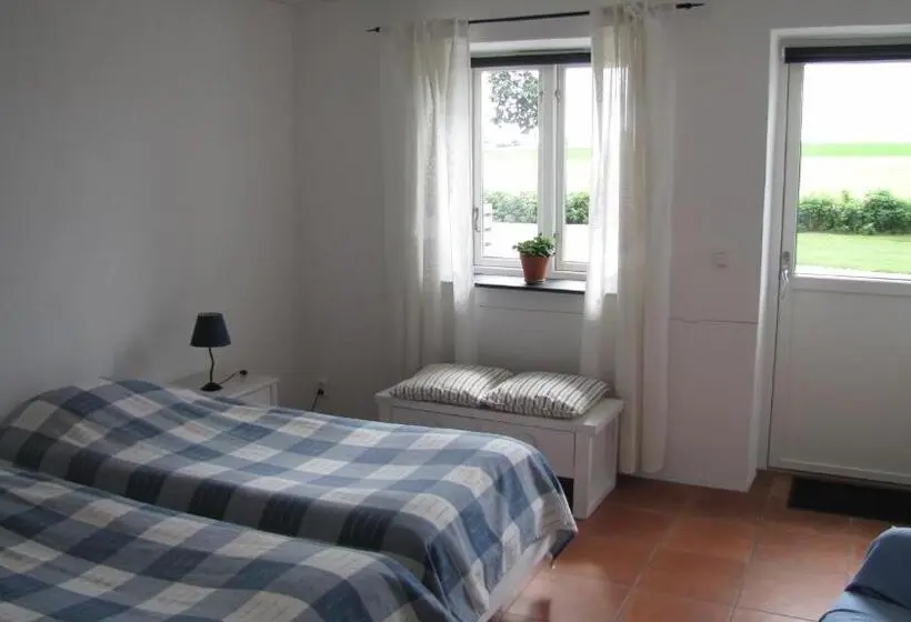 スタンダードインサイドビュールーム, Skönadal B&b