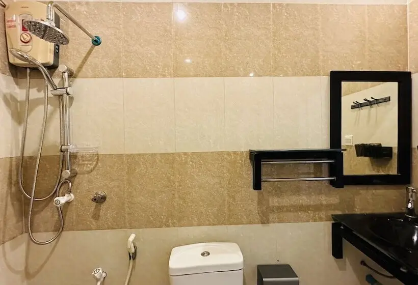 Deluxe Room, Midsummer Thulusdhoo