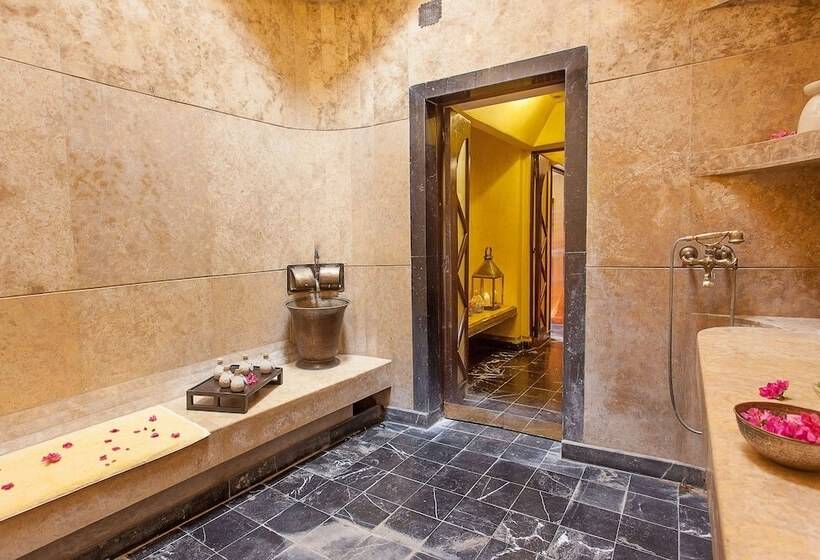 اتاق لوکس, Marrakech Riads, Angsana Heritage Collection