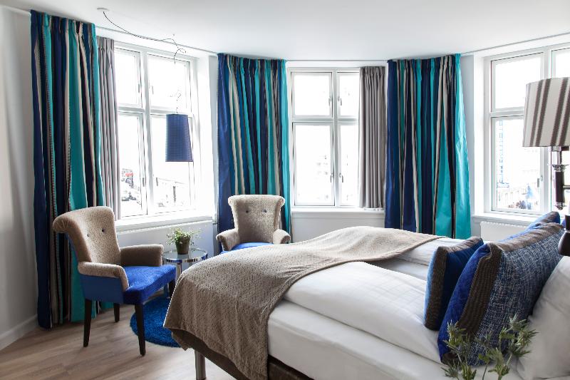 Quarto Estandar, Absalon