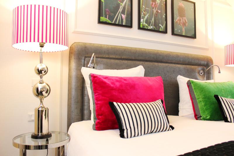 חדר סופריור, Absalon