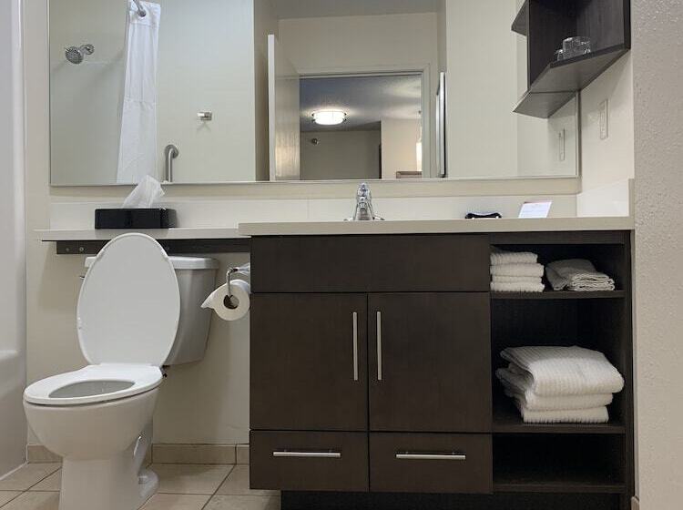 סוויטה, Candlewood Suites Fargo North Dakota State University, An Ihg