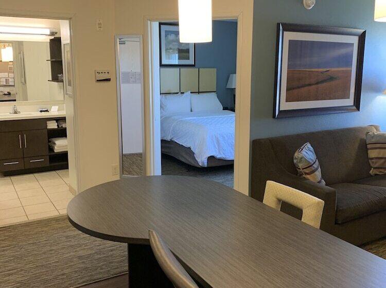 סוויטה, Candlewood Suites Fargo North Dakota State University, An Ihg