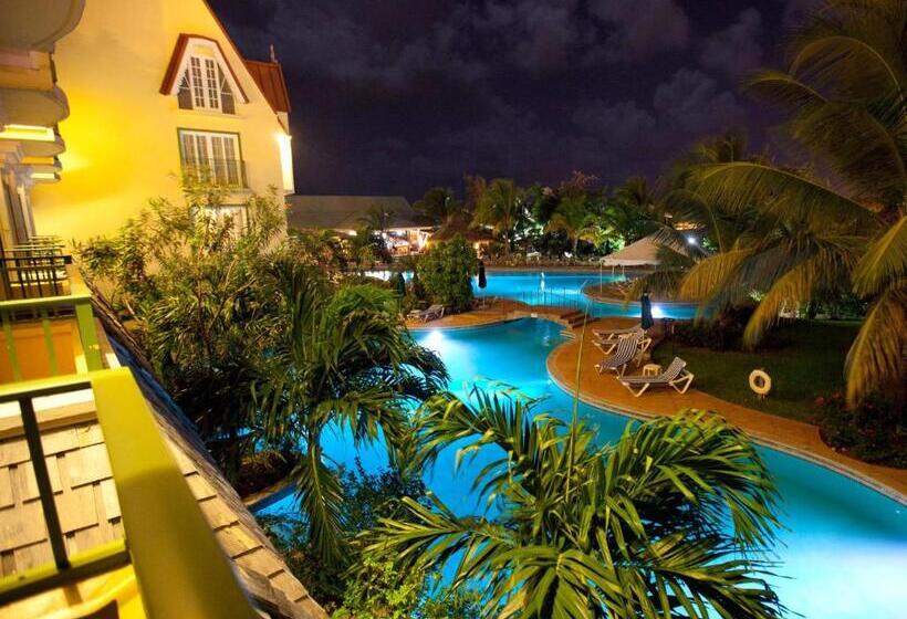 اتاق استاندارد با چشمانداز استخر, Coco Palm