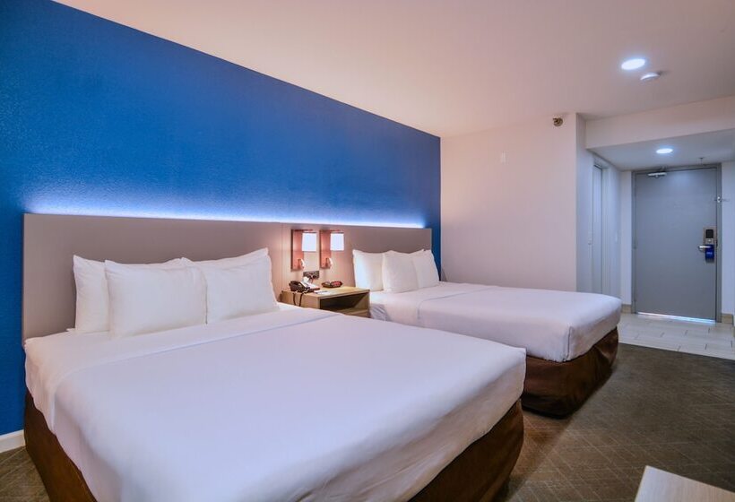 스탠다드 룸 더블 침대 2개, Comfort Inn & Suites Moreno Valley Near March Air Reserve Base