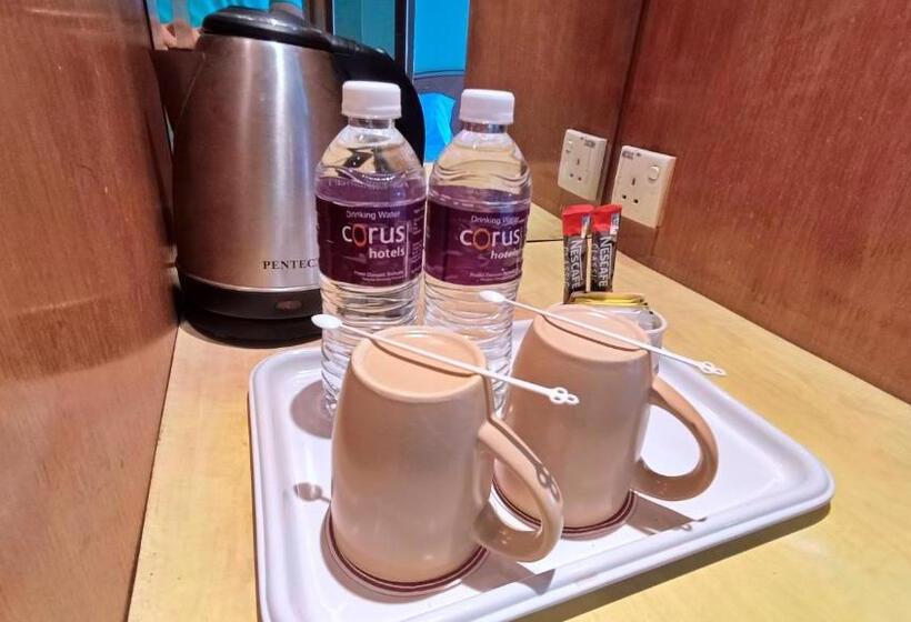キングサイズベッドのスーペリアルーム, Corus Paradise Resort Port Dickson