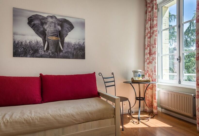 Номер Стандарт Трехместный, Domaine De Roiffe