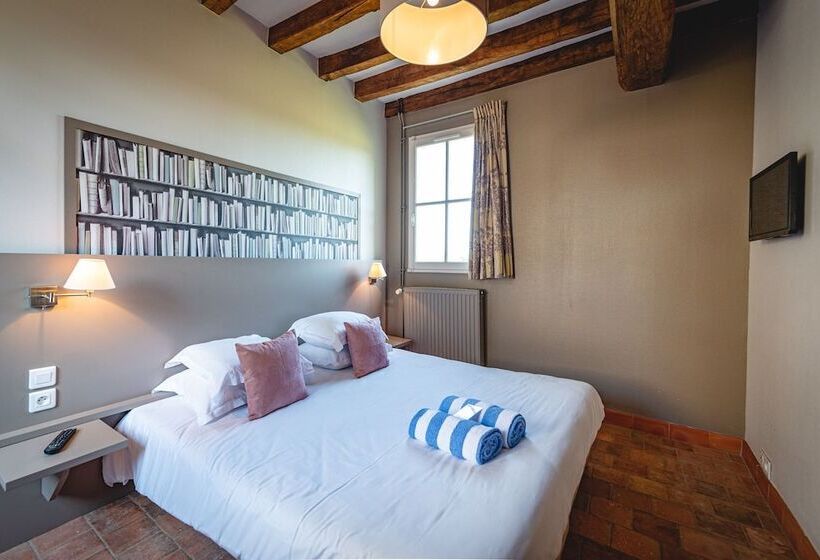 Номер Стандарт, Domaine De Roiffe