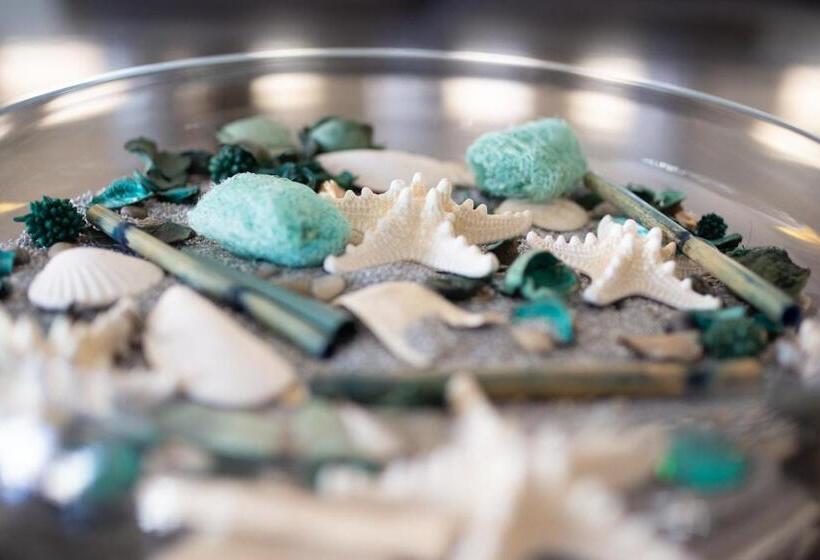 חדר סופריור, El Trebol