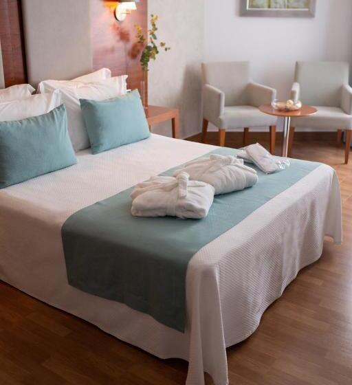 חדר סופריור, El Trebol